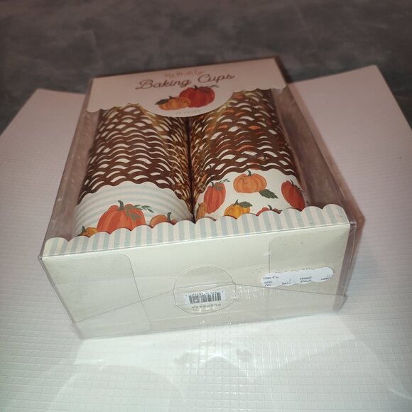 New in Box Pumpkin Baking Cups 50 Pcs Set Halloween Nuts Candies Pies Muffins - Picture 2 of 5